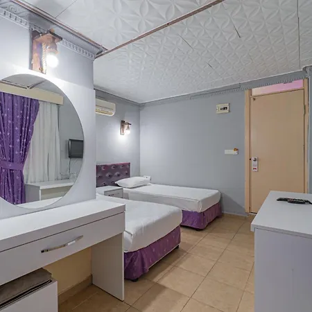 Hotel Sayanora *