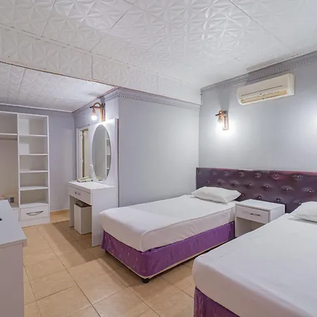 Hotell Sayanora Side